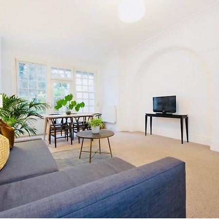 Spacious & Charming Garden Flat -Zone 2- Great For Central London Access Kültér fotó